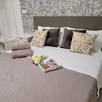House Torre Galea Апартаменты *