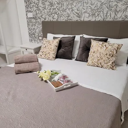 House Torre Galea Апартаменты *